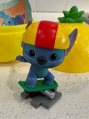 Disney Stitch Skateboarding 2” Figurine from Pineapple Mystery Collection (B)